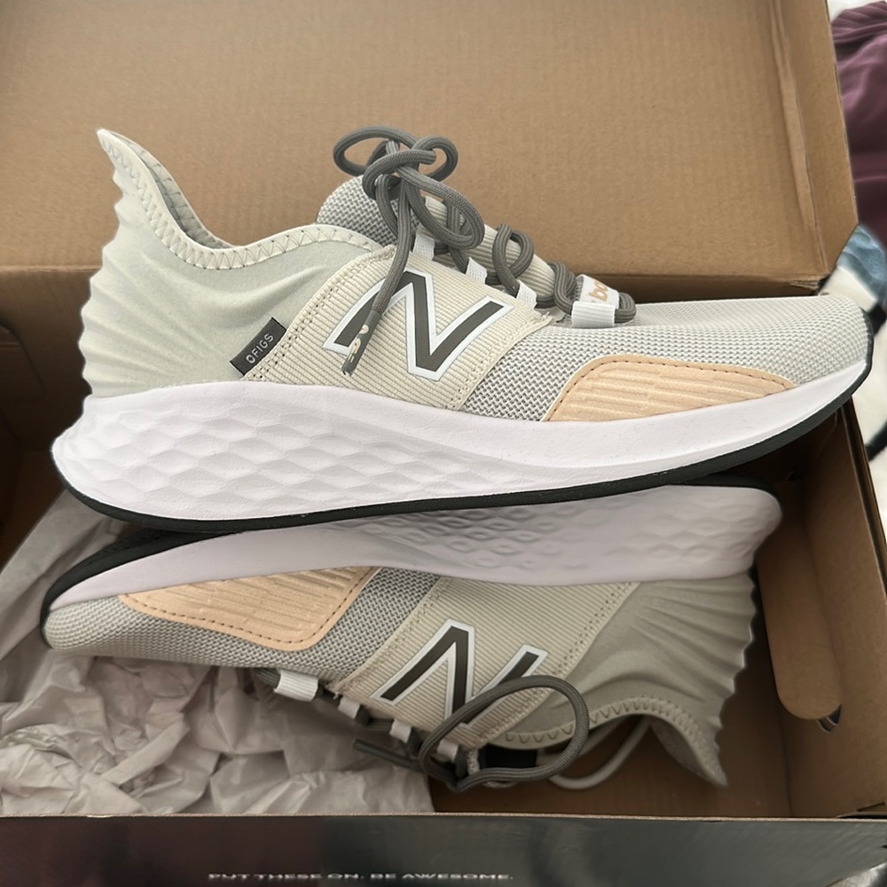 Womens New balance Figs
